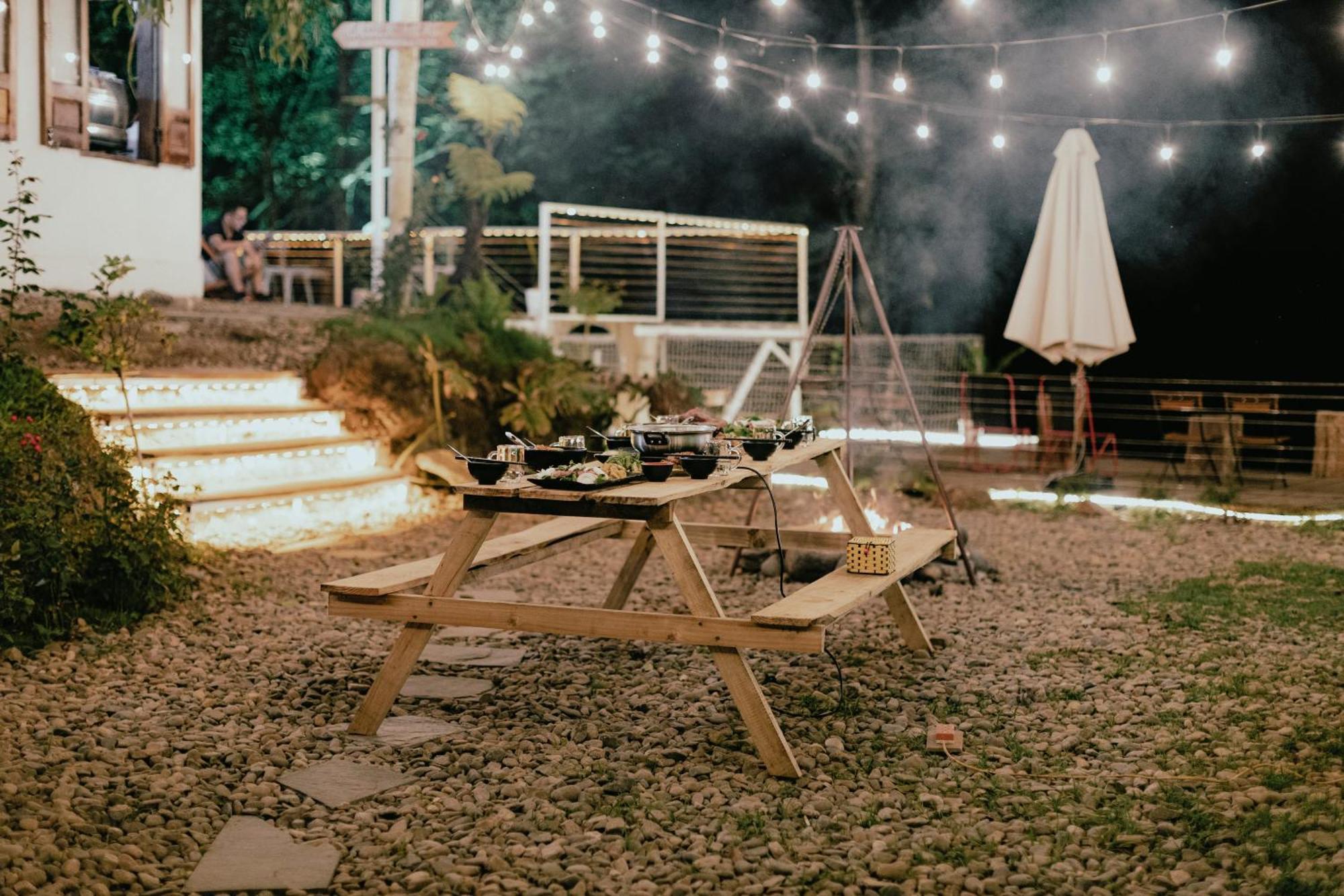 Aparthotel Retro Khe Sanh Lao Bao Esterno foto